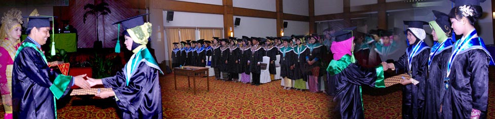 Wisuda Mahasiswa Politeknik Kesehatan Riau